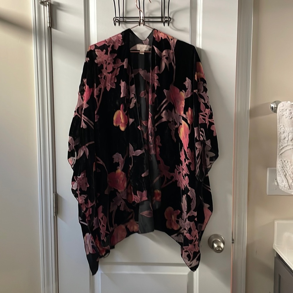 Velvet Floral Cardigan